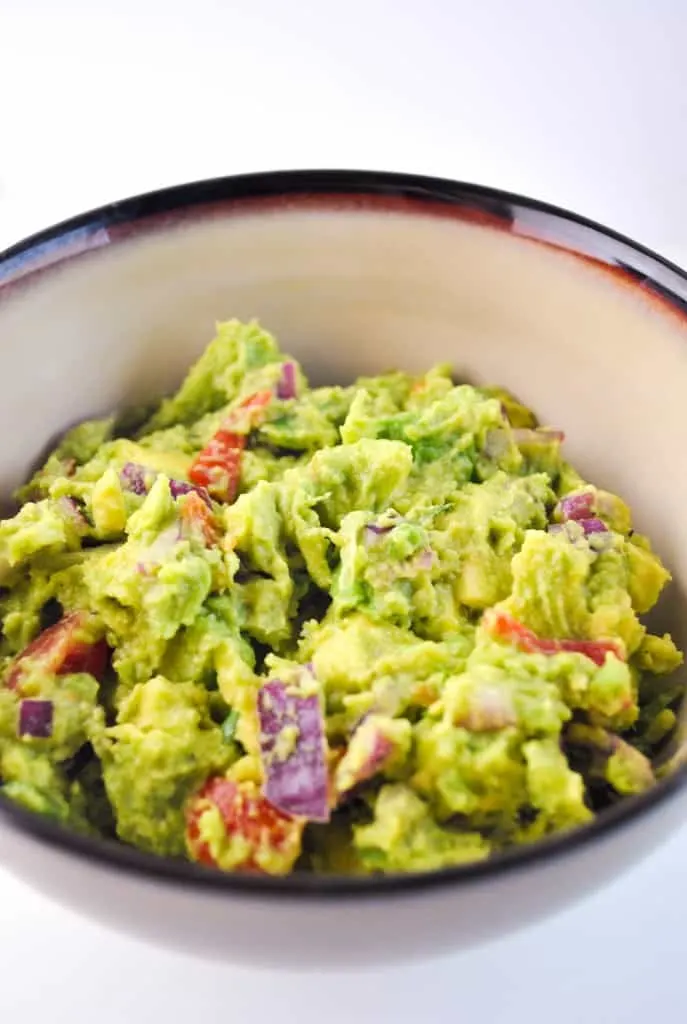 Easy Guacamole 2 - The Culinary Compass 