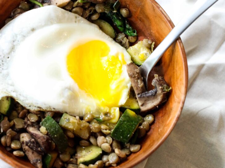 This Breakfast Veggie Bowl is quick, hearty, and so easy to make your own!