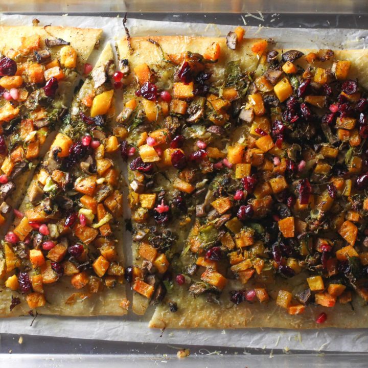 This Fall Veggie Pizza is packed with warm fall flavors and is so easy to make!