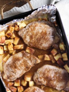 These Apple Pie Pork Chops are full of decadent dessert flavors, but are so easy to make!