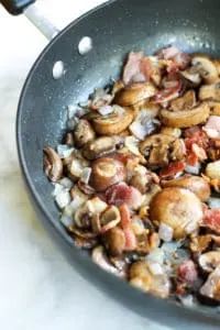 This Mushroom, Bacon, and Parmesan Spaghetti is so savory and easy to make!