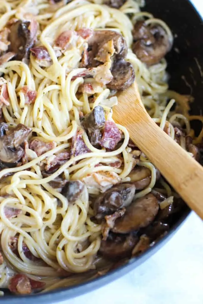 This Mushroom, Bacon, and Parmesan Spaghetti is so savory and easy to make!