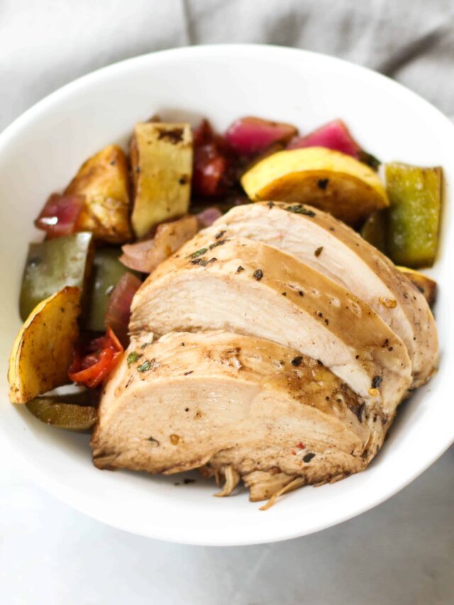 Veggie Chicken Meal Prep Bowls Story - The Culinary Compass