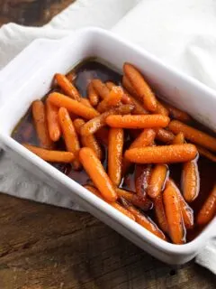 These Honey Braised Carrots are the perfect side dish for Easter! Full of flavor and so easy to make. They’ll be sure to be a crowdpleaser!