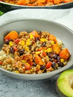 This Rainbow Ground Turkey Skillet is so easy to make and versatile!