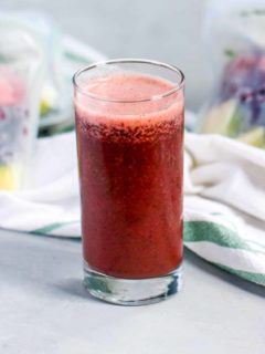 Berry Spinach Smoothie